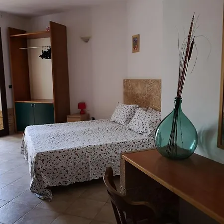 Holiday home Il Glicine *