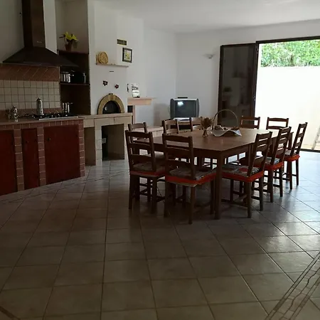 Vakantiehuis Il Glicine Cerfignano